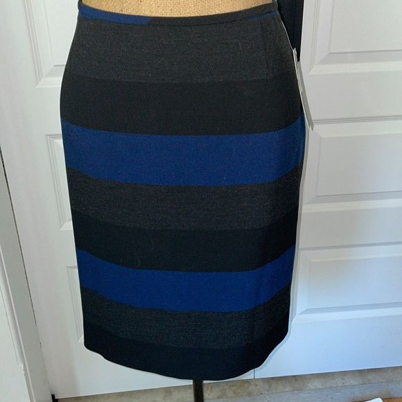 NEW Tahari pencil skirt size 12 - Picture 1 of 8